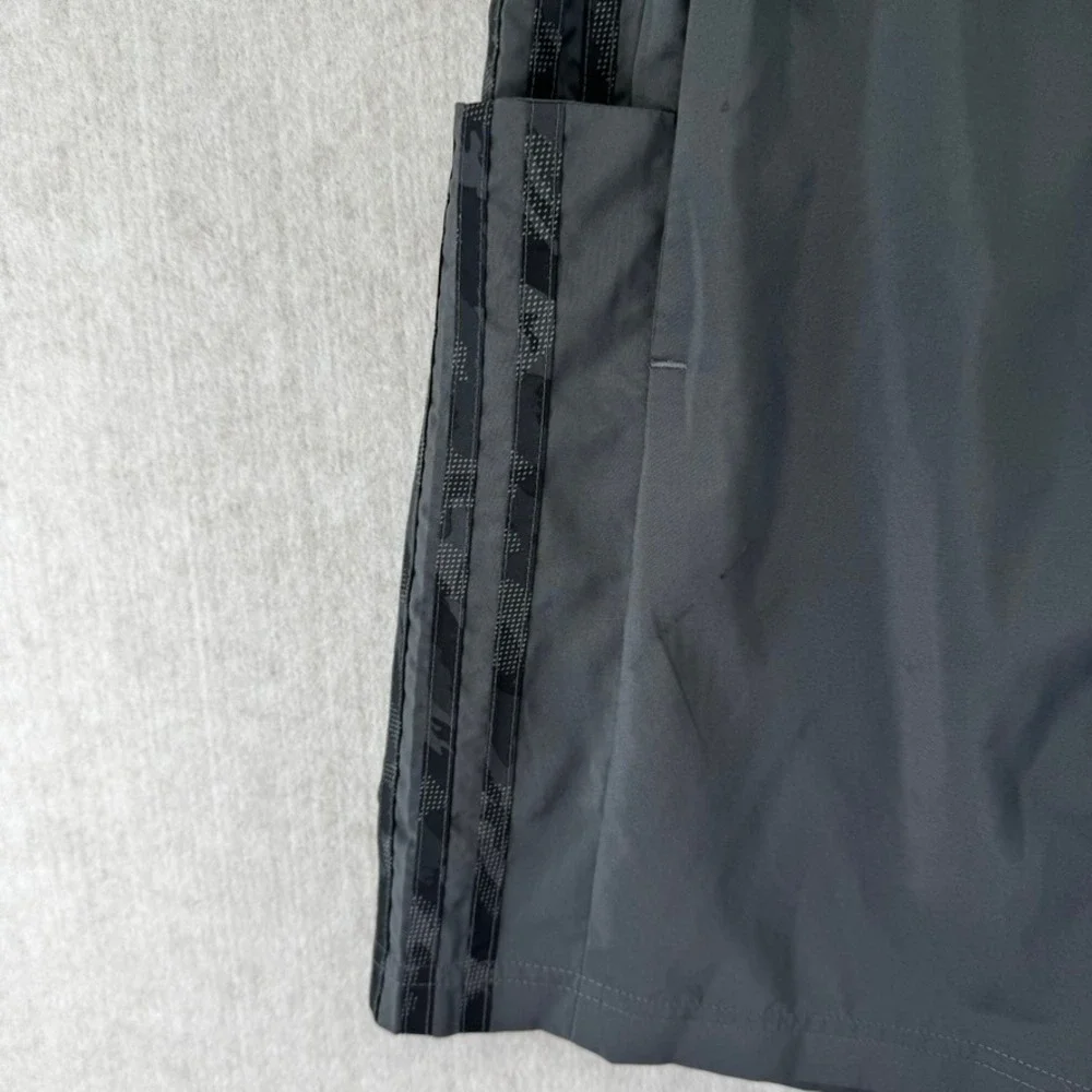 Adidas Mens Grey Stripe Athletic Training Shorts Size Medium Mesh Lined